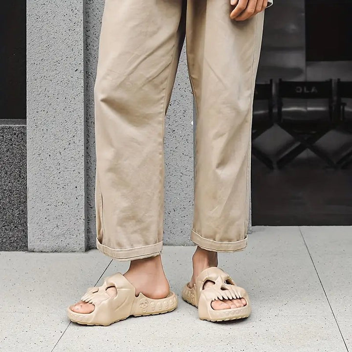 Eclipse Skull Slides - Bay + Birch