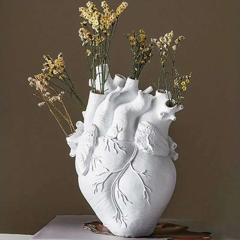 Hearts of Art Vase Collection - Luca Mancini