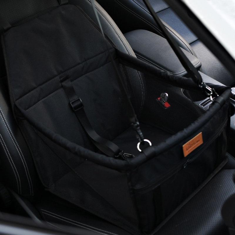 The Huvi Booster Seat - Luca Mancini