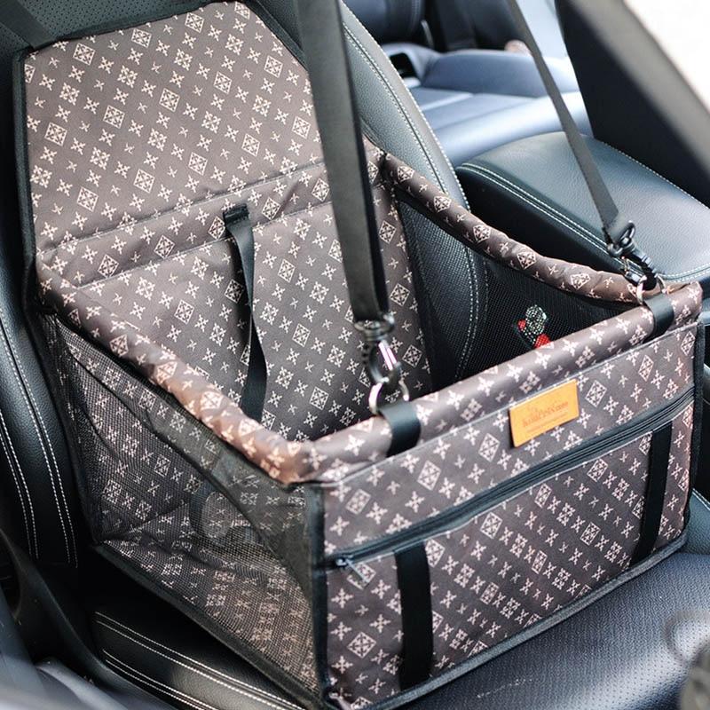 The Huvi Booster Seat - Luca Mancini