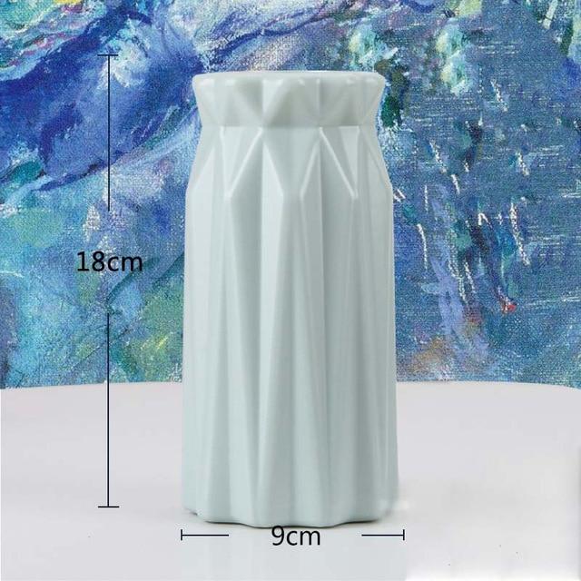 Vanadio Vase - Modern Style Flower Vase - Luca Mancini