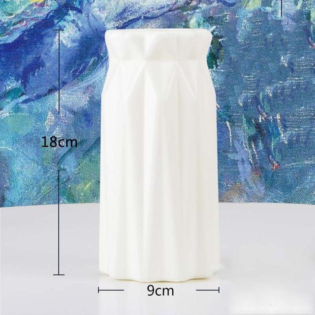 Vanadio Vase - Modern Style Flower Vase - Luca Mancini